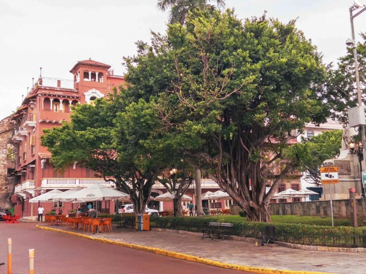 Amazinn Places Teatro Nacional Panama by Eksteriør bilde
